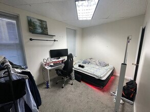 28 Kingston St in Boston, MA - Building Photo - Building Photo