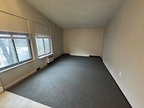 949 Main St in Woburn, MA - Building Photo - Building Photo