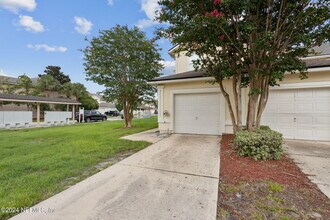 574 Southbranch Dr in Jacksonville, FL - Building Photo - Building Photo