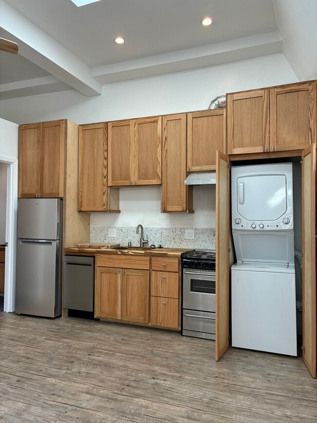 1327 Hygeia Ave in Encinitas, CA - Building Photo - Building Photo