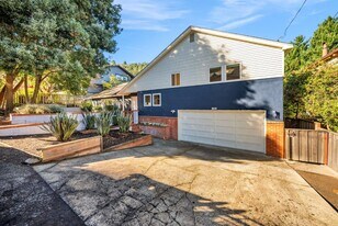 280 Angelita Ave in Pacifica, CA - Building Photo