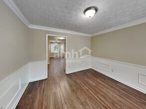 1613 Cumberland Club Rd SW in Marietta, GA - Building Photo - Building Photo