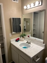 Angleton Manor in Angleton, TX - Building Photo - Building Photo