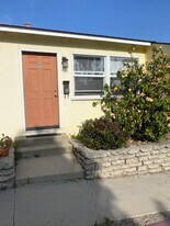 1301 Manhattan Beach Blvd, Unit 3 in Manhattan Beach, CA - Building Photo