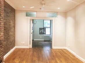 2ND AVE. in New York, NY - Foto de edificio - Building Photo