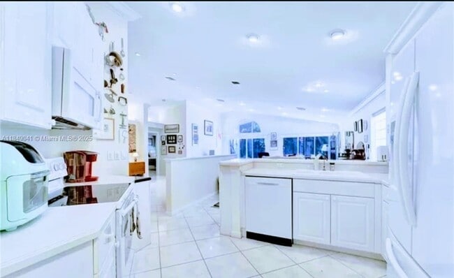 6430 Pebble Creek Way in Boynton Beach, FL - Building Photo - Building Photo