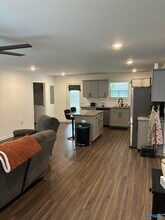 2117 Atkins Dr NW in Huntsville, AL - Building Photo - Building Photo