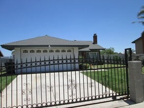 4530 Opal St in Riverside, CA - Building Photo - Building Photo