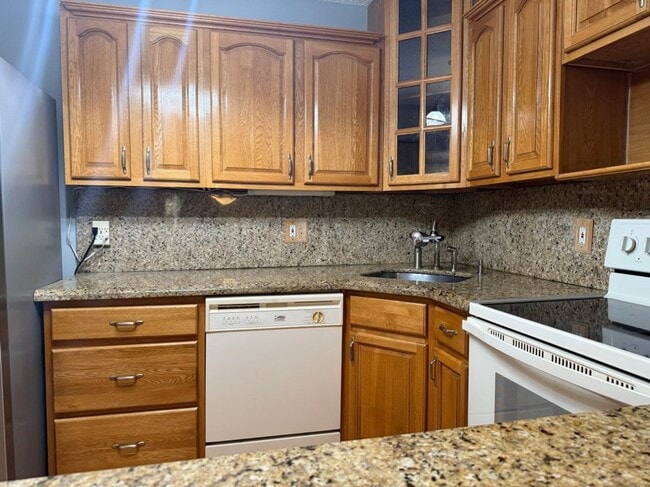 property at 4723 Sable Pine Cir