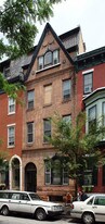 335 S 21st St in Philadelphia, PA - Building Photo