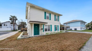 1318 2nd St N, Unit 0416 in Jacksonville Beach, FL - Building Photo - Building Photo