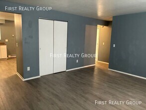 4909 Northcutt Pl in Dayton, OH - Building Photo - Building Photo