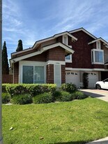 2368 Fulham Way in San Diego, CA - Building Photo