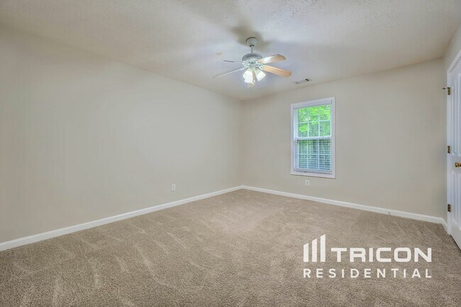 1374 Lake Dow Rd in Mcdonough, GA - Building Photo - Building Photo