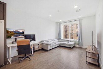 6401 Park Ave in West New York, NJ - Building Photo - Building Photo