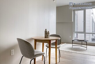 1550 Soldiers Field Rd in Boston, MA - Building Photo - Building Photo