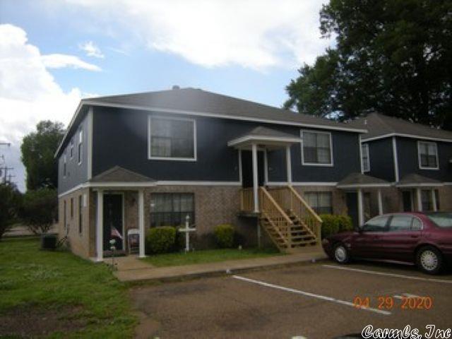 800 E Bridges Ave Photo