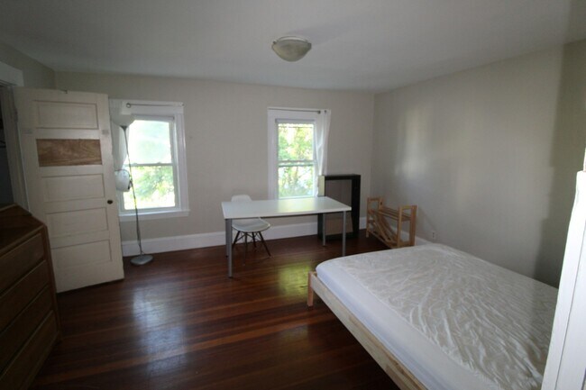 86 Bromfield Rd in Somerville, MA - Building Photo - Building Photo