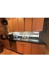 88 Franklin St, Unit 204 in Lynn, MA - Foto de edificio - Building Photo