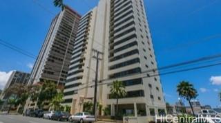 1571 Piikoi St in Honolulu, HI - Building Photo - Building Photo