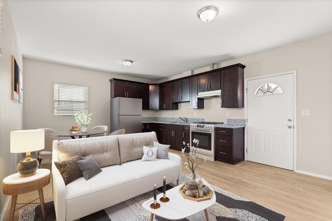 property at 2907 E Sawyer St