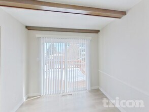 5225 Mira Loma Cir in Colorado Springs, CO - Foto de edificio - Building Photo