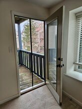 4711B Dunbarton Rd in Mount Laurel, NJ - Building Photo - Building Photo