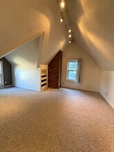 805 W Ferry St, Unit 3rd Floor in Buffalo, NY - Building Photo - Building Photo