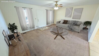 50 Brookside Dr in Hendersonville, NC - Building Photo - Building Photo