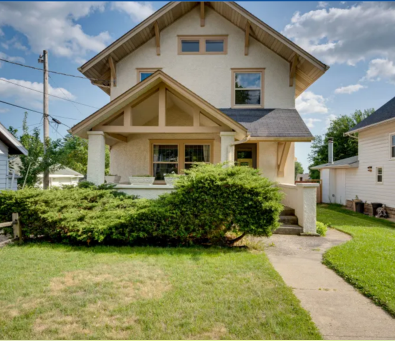 2015 2nd Ave in Rockford, IL - Building Photo