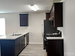 9802 Marbach Brk in San Antonio, TX - Building Photo - Building Photo