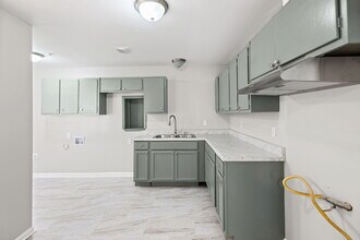 3240 Boxdale St in Memphis, TN - Building Photo - Building Photo