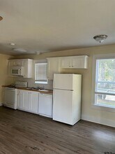 1005 S Donnybrook Ave in Tyler, TX - Building Photo - Building Photo