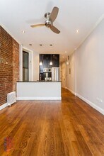 60 Avenue B, Unit 3C in New York, NY - Building Photo - Building Photo
