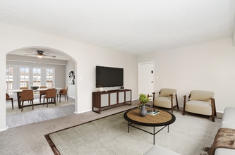 566 Glenwood Ave, Unit 16 in Cincinnati, OH - Building Photo - Building Photo