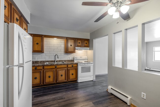 Hartwell Place Apartments