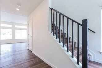 18568 E 47th Ave in Denver, CO - Building Photo - Building Photo