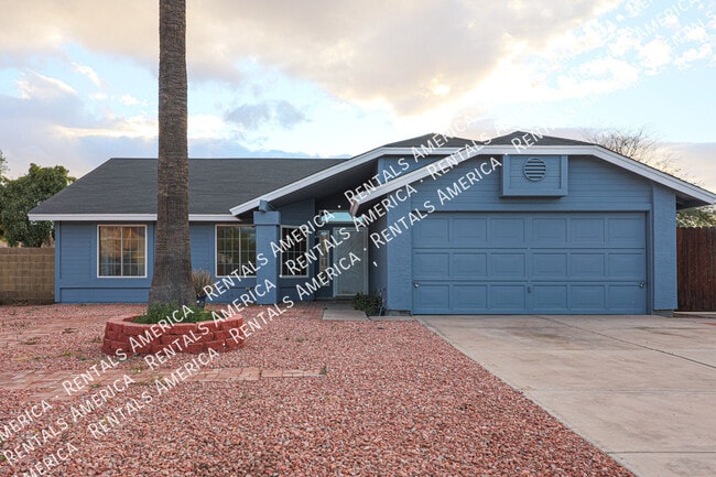 324 S Rita Ln in Chandler, AZ - Building Photo - Building Photo