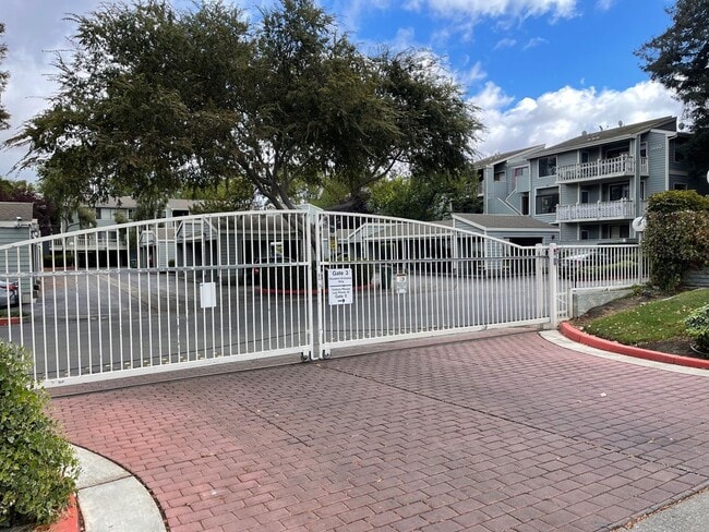 property at 3475 Deerwood Terrace
