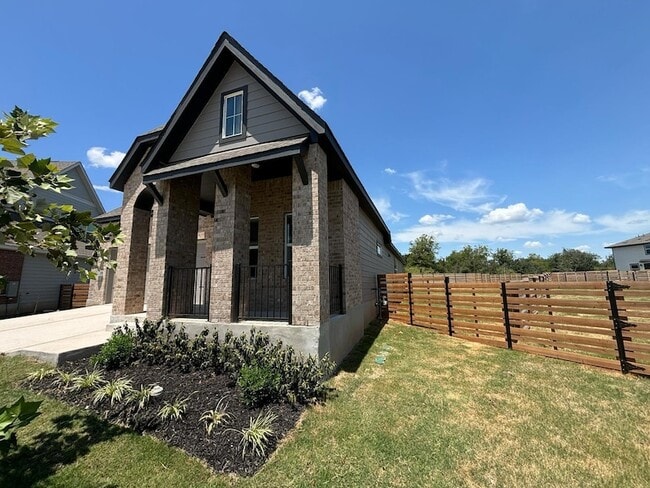 275 Keefer in Kyle, TX - Building Photo - Building Photo