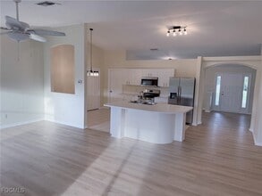 3522 SW 14th Pl in Cape Coral, FL - Building Photo - Building Photo