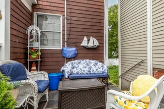 50 Rowland St in Marblehead, MA - Building Photo - Building Photo