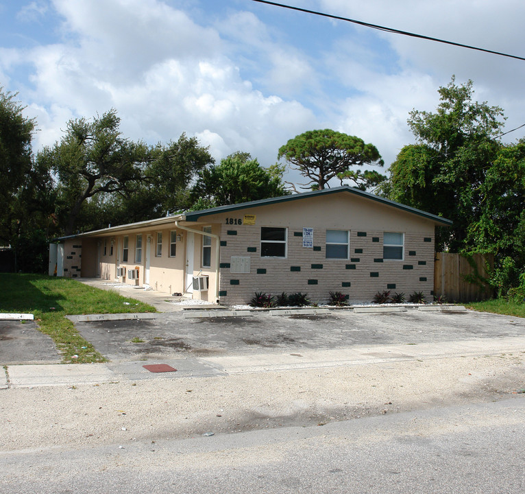 1816 SW 11th Ct in Fort Lauderdale, FL - Building Photo