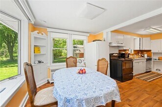 544 Old North Rd in South Kingstown, RI - Building Photo - Building Photo