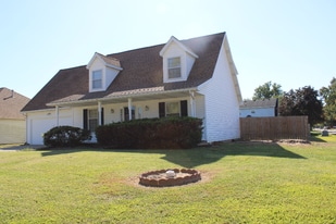 1701 Southfield Rd in Evansville, IN - Building Photo