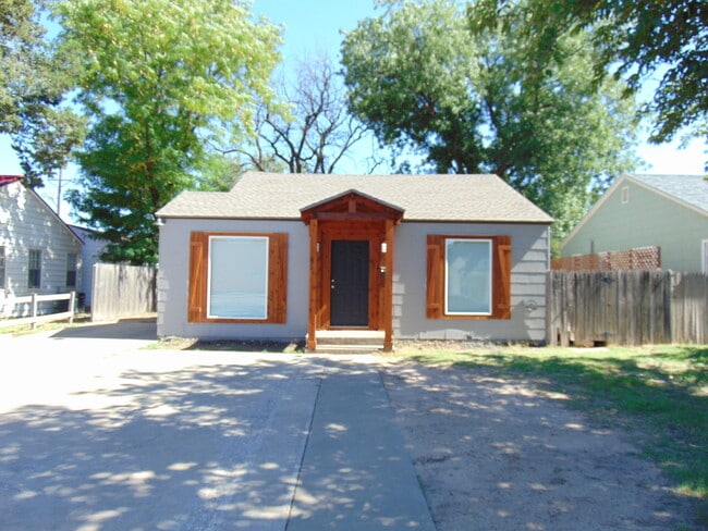 property at 2628 26th St