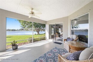 935 Southlakes Way SW in Vero Beach, FL - Building Photo