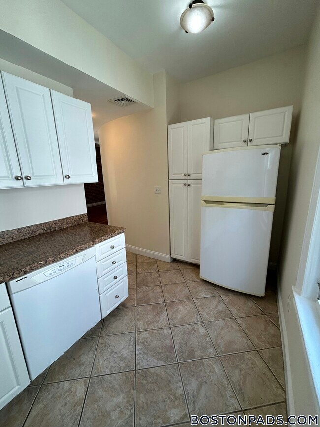 55 Ashford St, Unit 4 in Boston, MA - Building Photo - Building Photo