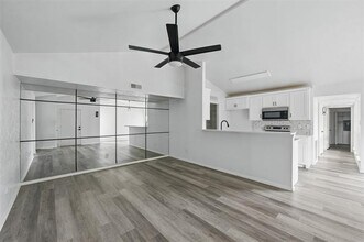 6037 McAfee Dr in The Colony, TX - Building Photo - Building Photo