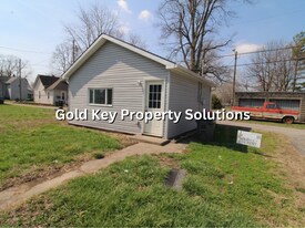 1413 Walnut St in Anderson, IN - Building Photo